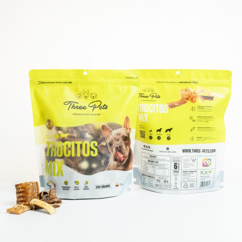 Three Pets Bombonera Trocitos Mix 620 g 3 Empaque Three Pets Bombonera Trocitos Mix 620 g de 620 g