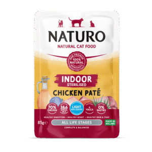 Naturo Gato Esterilizado Indoor paté de pollo pouch 85 g