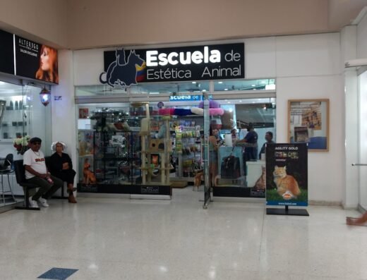 Escuela de Estética Animal