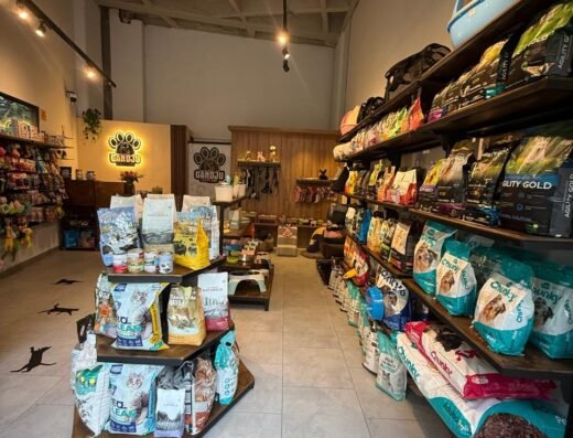 GANDJU PET SHOP (PELUQUERÍA CANINA Y TIENDA DE MASCOTAS)